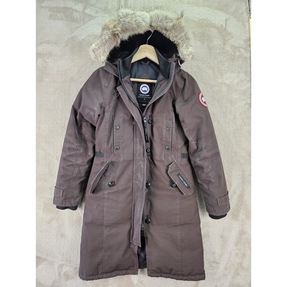 Canada Goose Jackets & Blazers - Canada Goose Down Jacket Parka Coyote Fur Hooded Women's Size 2XS
